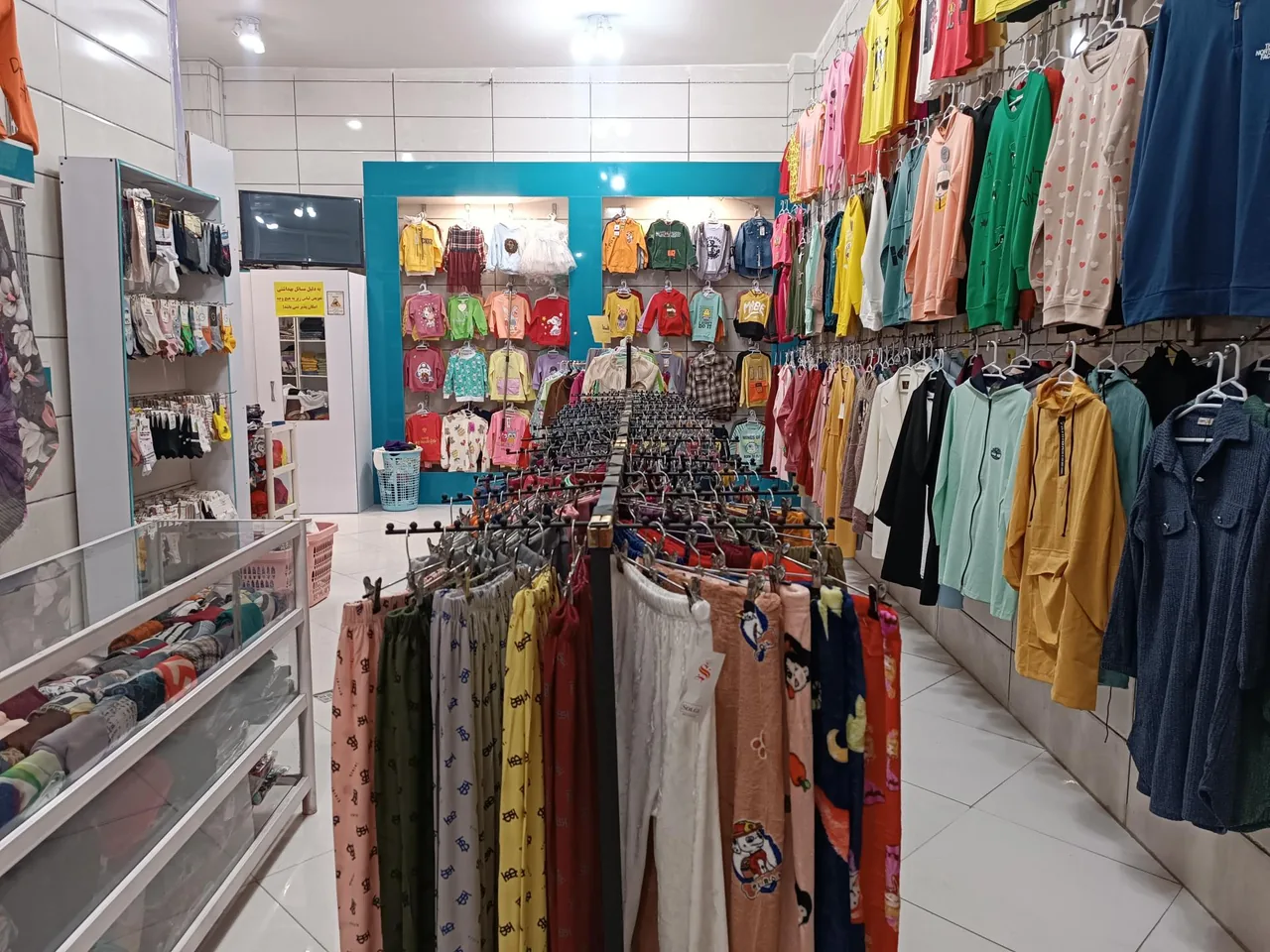پوشاک مدلینا - تصویر 3