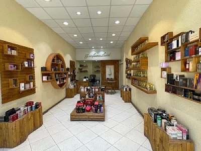 فروشگاه سرزمین عطر