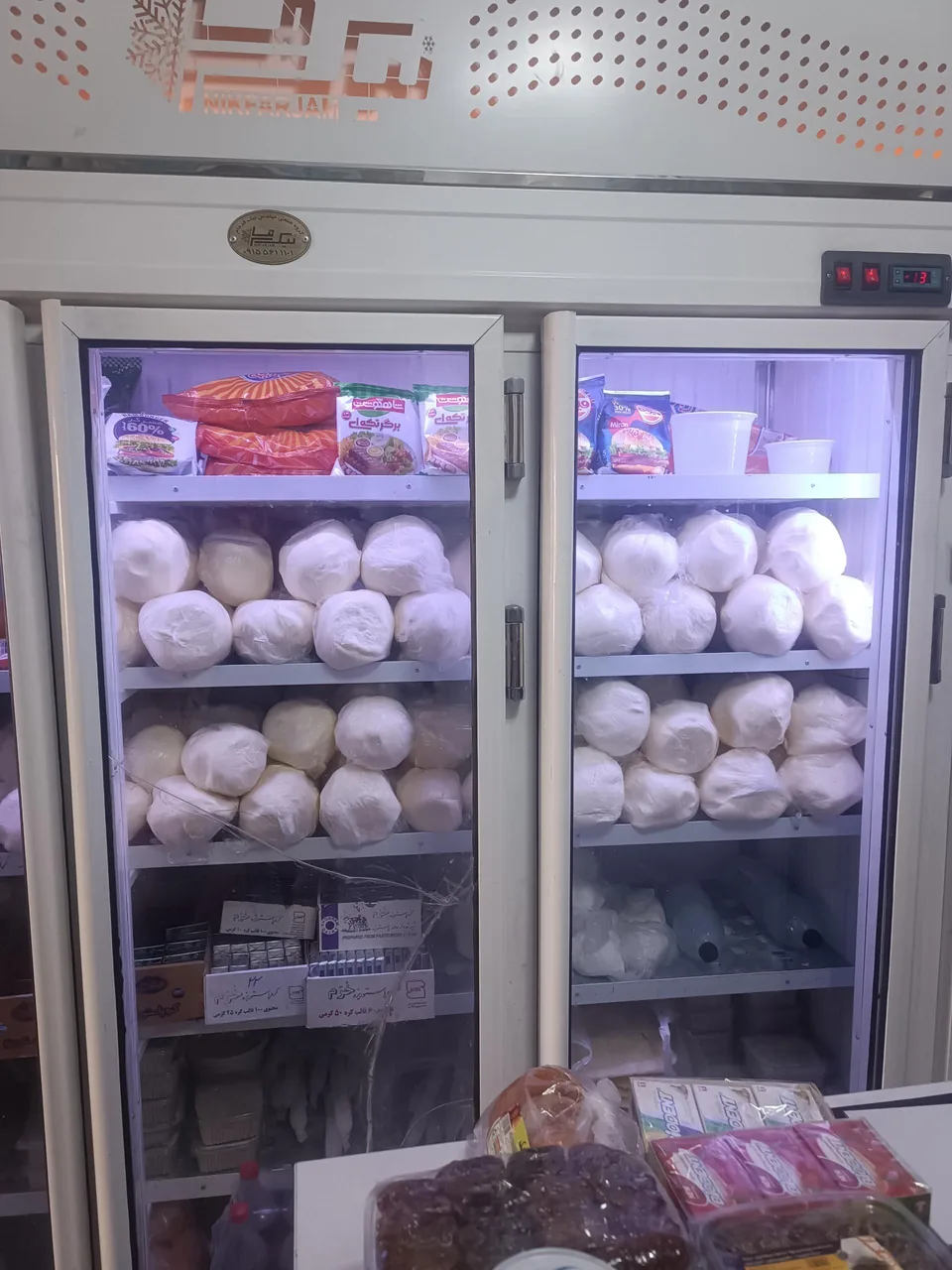 سوپر و لبنیات دهکده - تصویر 2