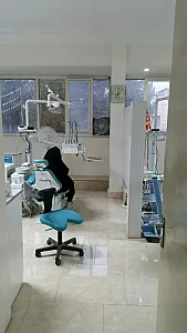 کلینیک دندانپزشکی آراد