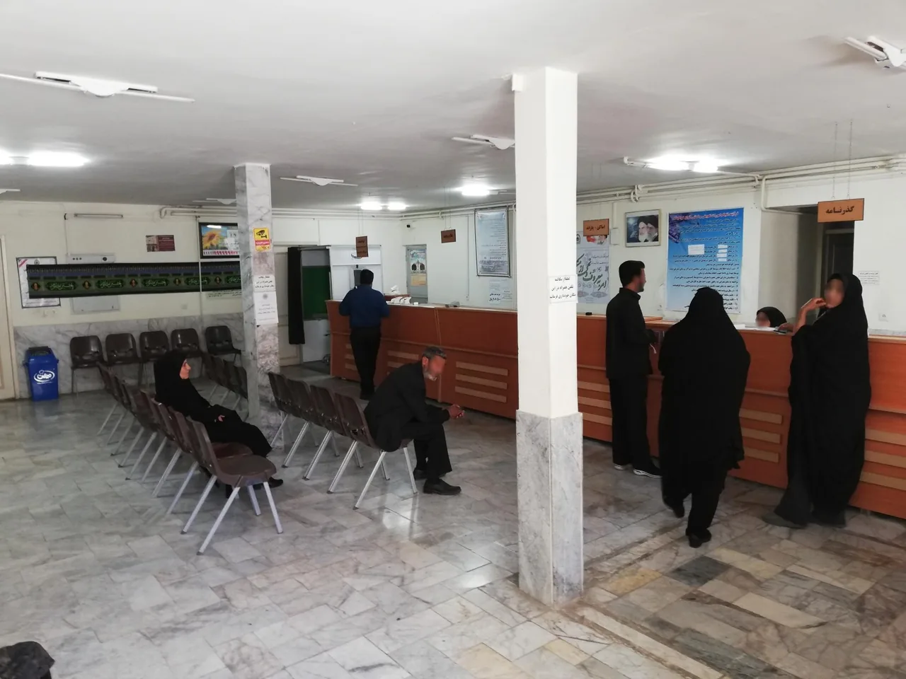 پلیس + 10 (میدان طالقانی) - تصویر 4