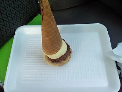 بستنی حسن نمونه