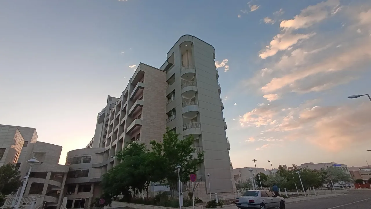 بیمارستان فوق تخصصی رازی - تصویر 4
