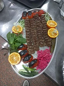 رستوران طوس