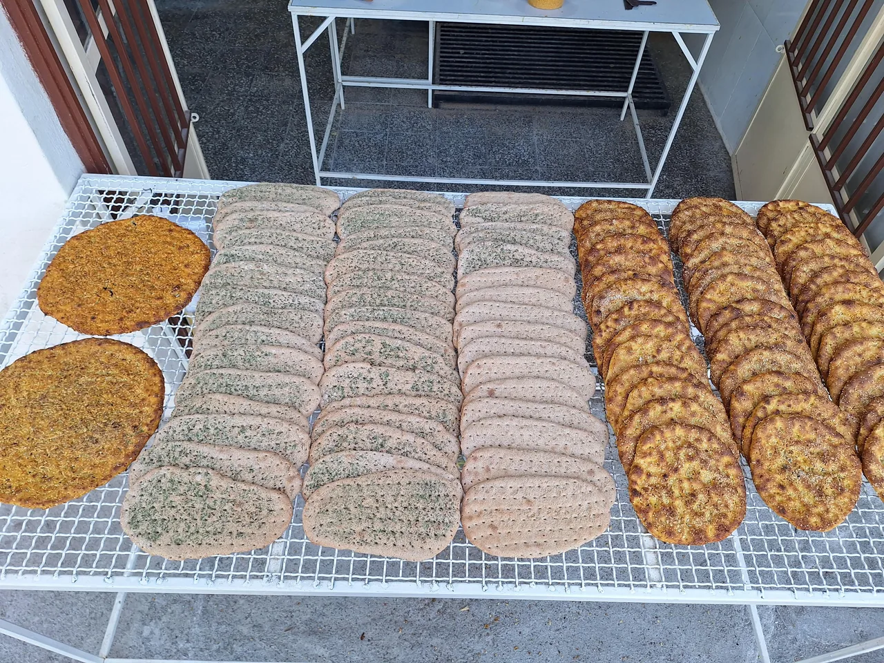 نانوایی کاکولی محلی عادل - تصویر 2