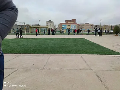 دبیرستان نمونه دولتی ۹دی