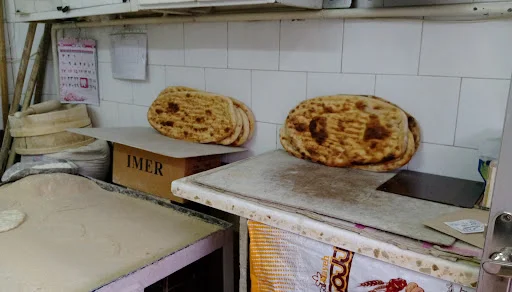 نان بربری حسن آقا