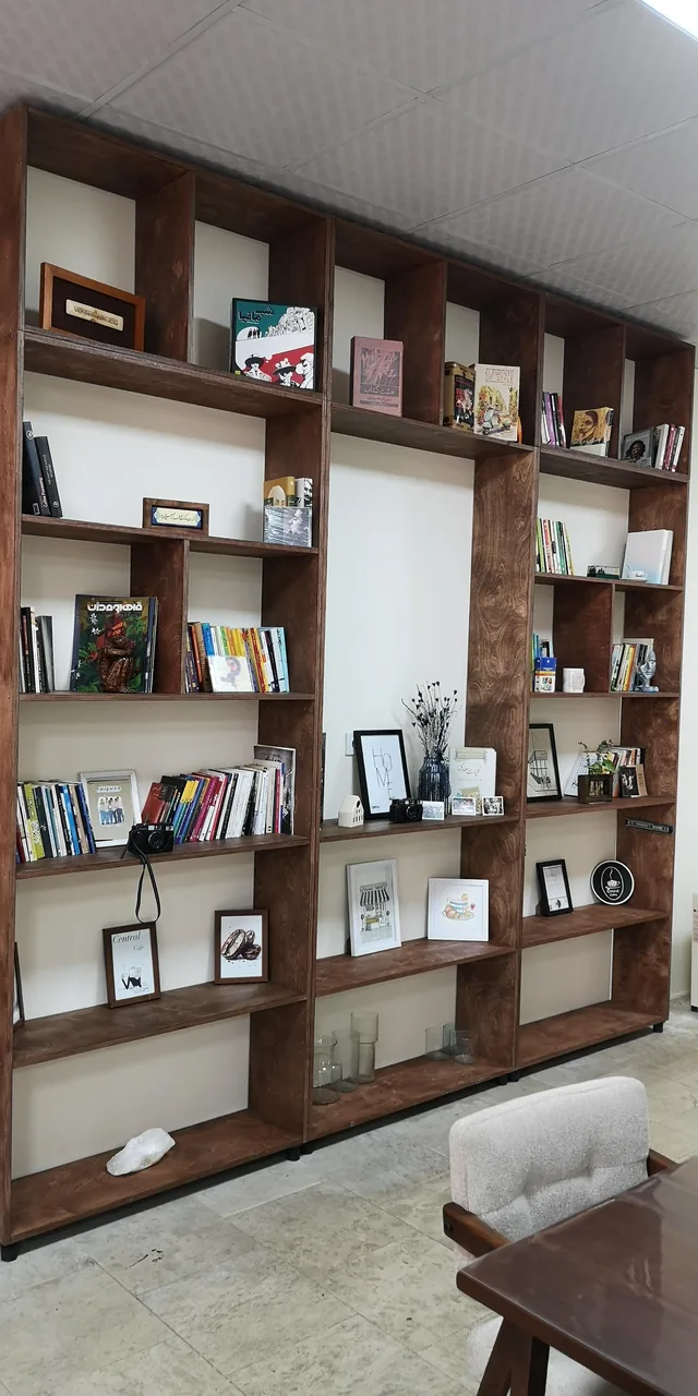 کافه سنترال - تصویر 4