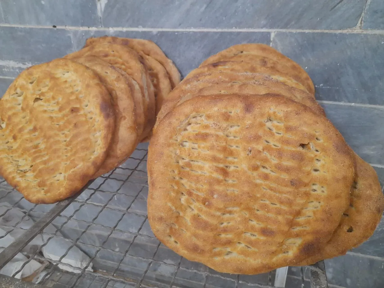 نانوایی فری سنتی ابراهیمی - تصویر 3