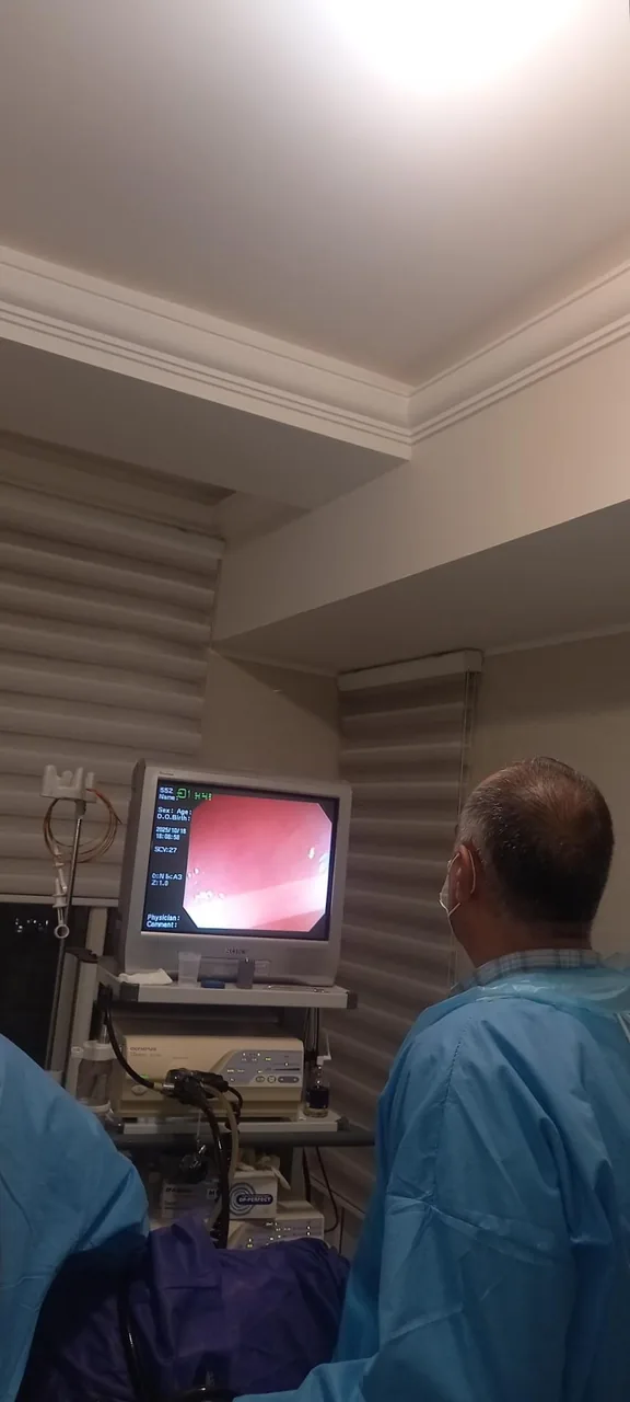 مطب دکتر بهزاد بدخش، فوق تخصص گوارش