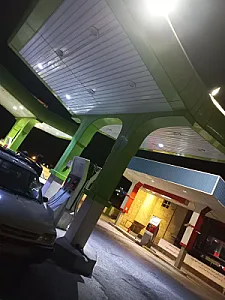 جایگاه سوخت امیدیان بنزین و CNG