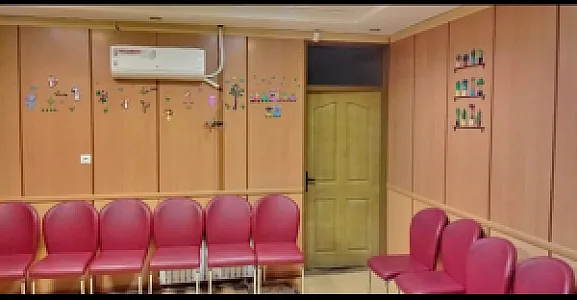 مطب دکتر کیاوش فکری متخصص کودکان فوق تخصص خون