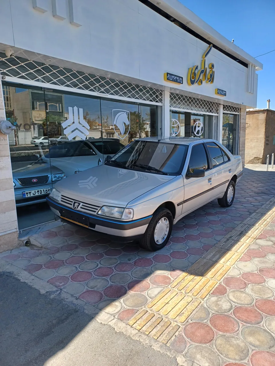 نمایشگاه اتومبیل اکبری - تصویر 2