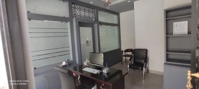 مشاور املاک شهر کاج