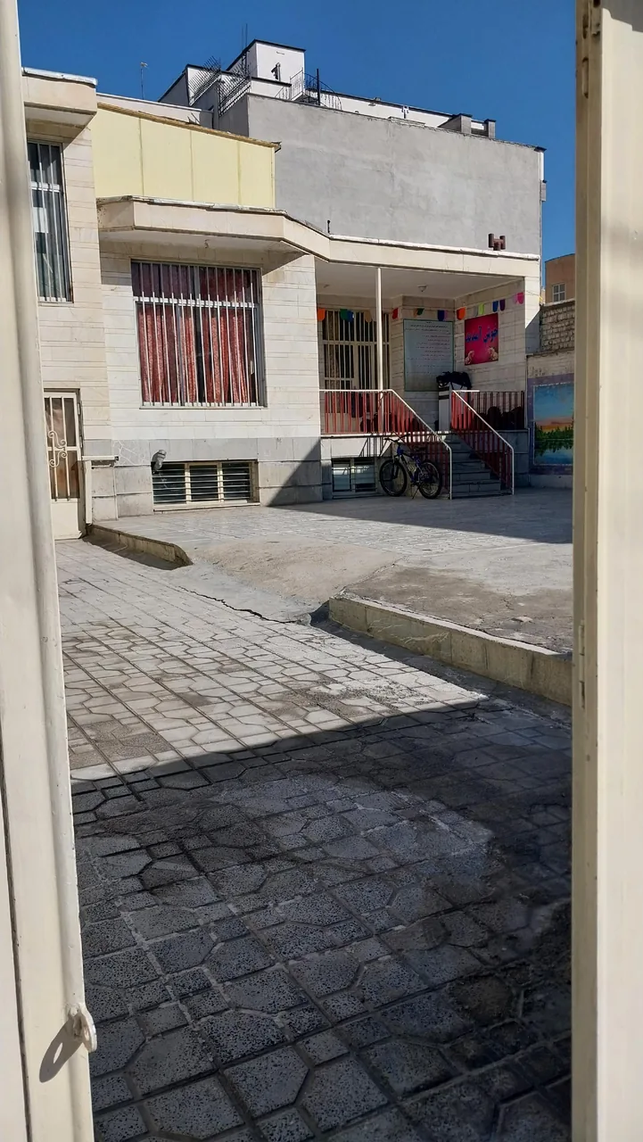 دبیرستان غیردولتی شایستگان - تصویر 2