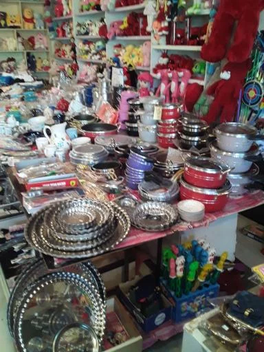 ارزانسرای اسباب‌بازی و لوازم آشپزخانه گل نرگس