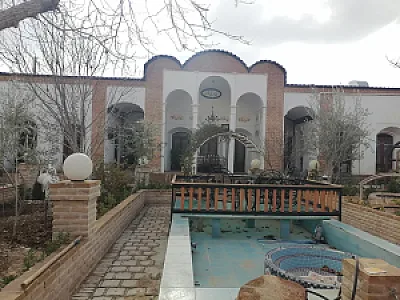 رستوران عمارت دربار