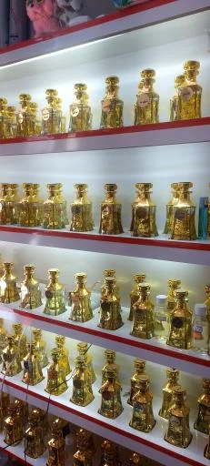 اسباب بازی و پلاستیک سیدهادی