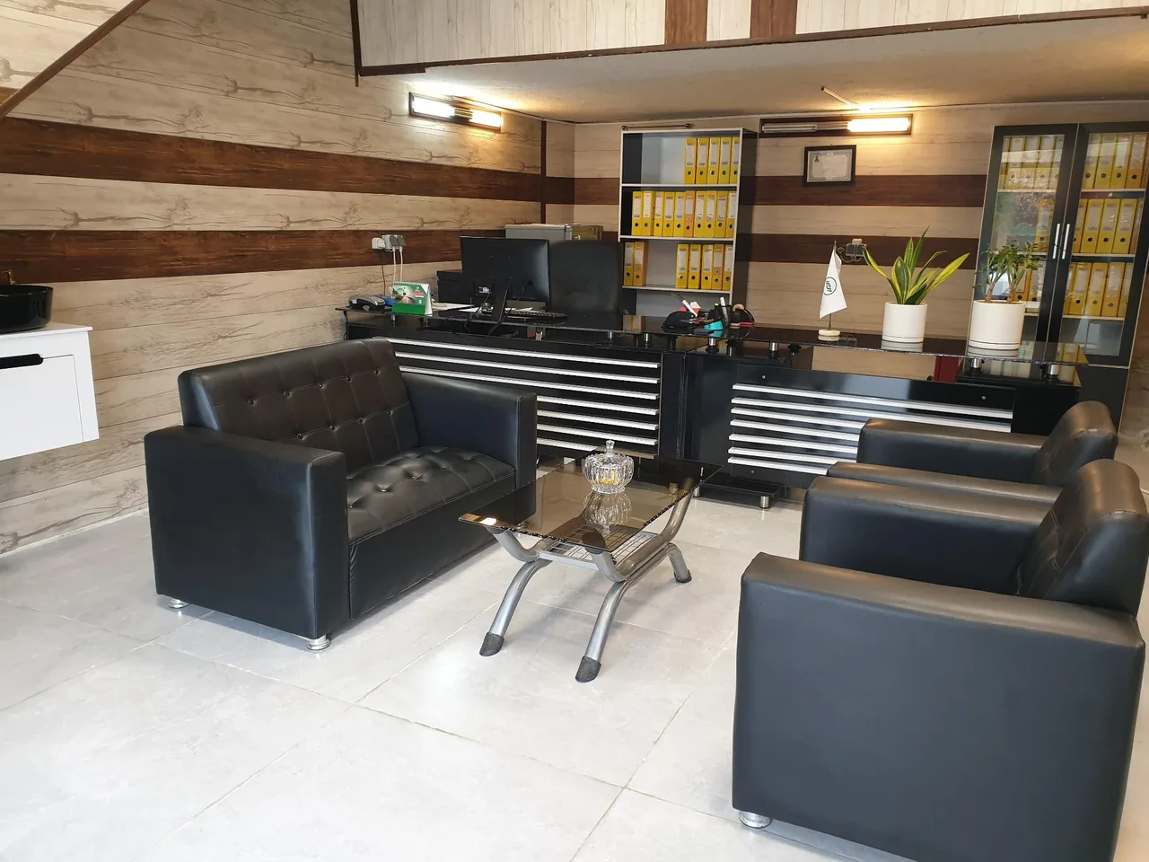 بیمه البرز نمایندگی ایرجی - تصویر 2