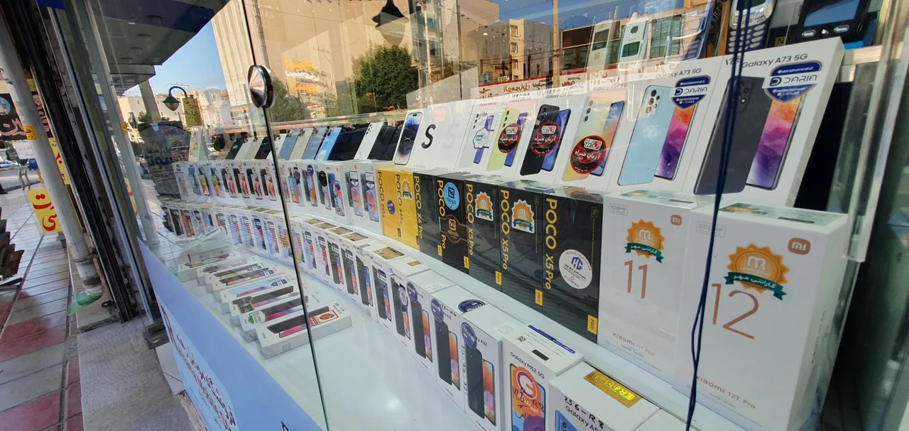 فروشگاه موبایل رهنما - تصویر 4