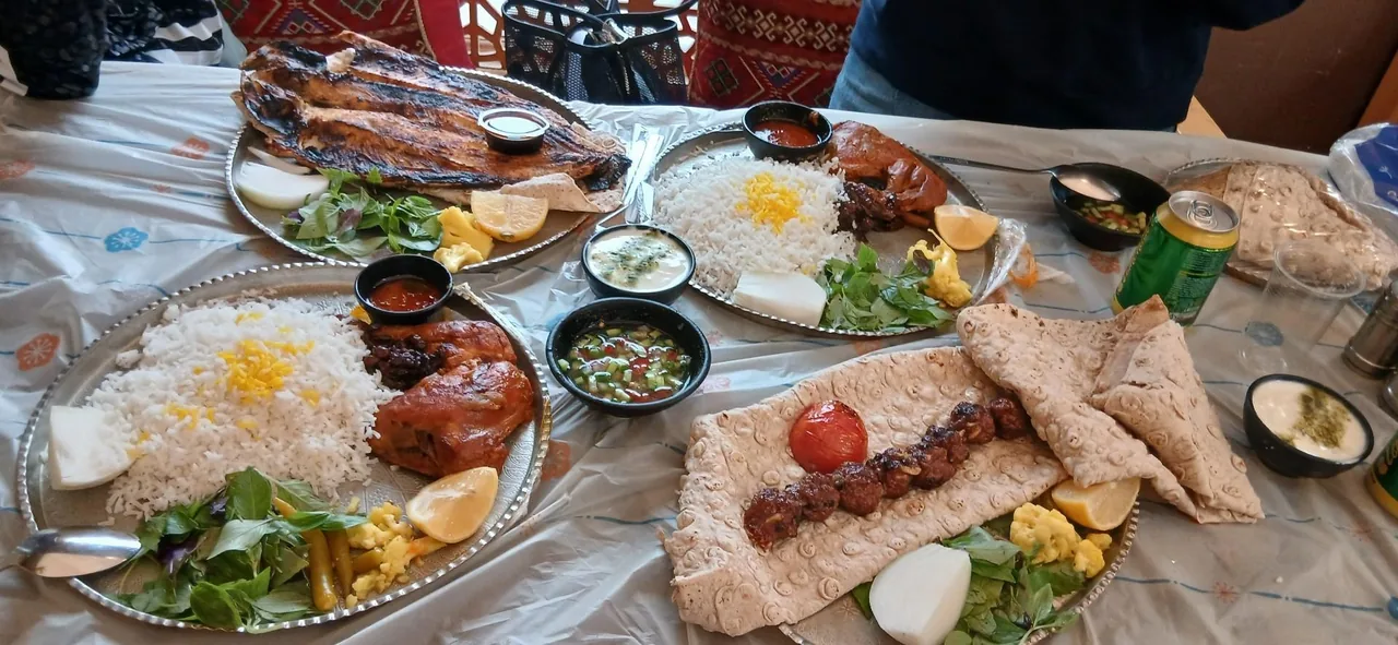 سفره خانه سنتی شاهکار - تصویر 5