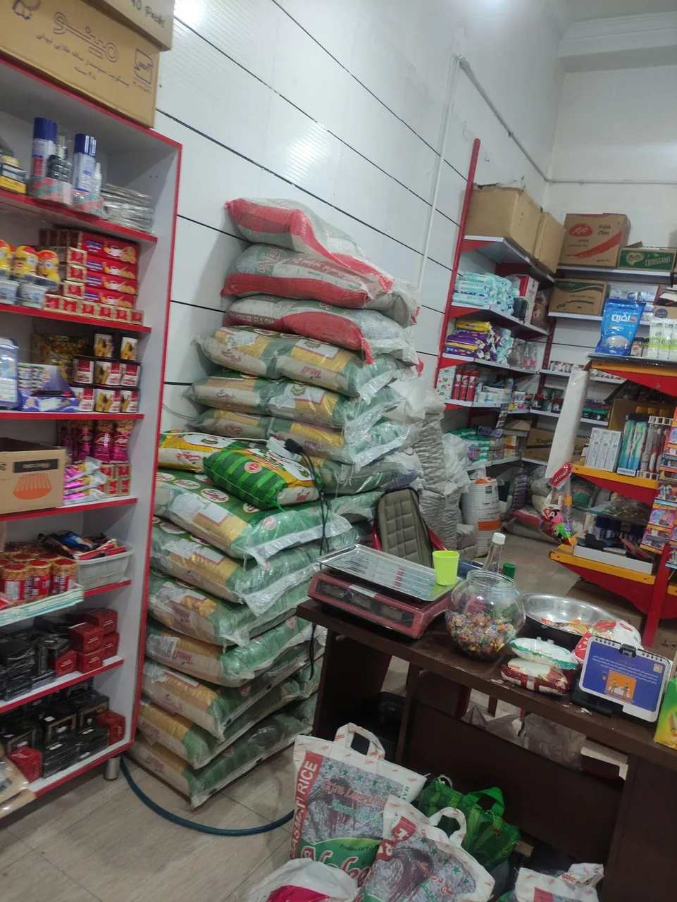 ارزانسرای آراد - تصویر 3