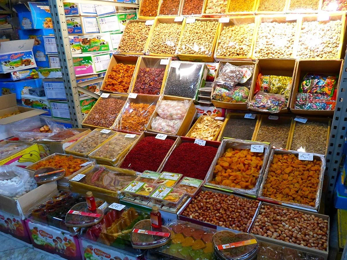 مواد غذایی حسینی - سوپرمارکت در مشهد