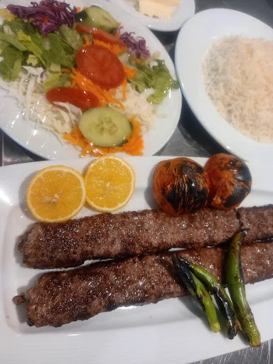 رستوران نژاداصل