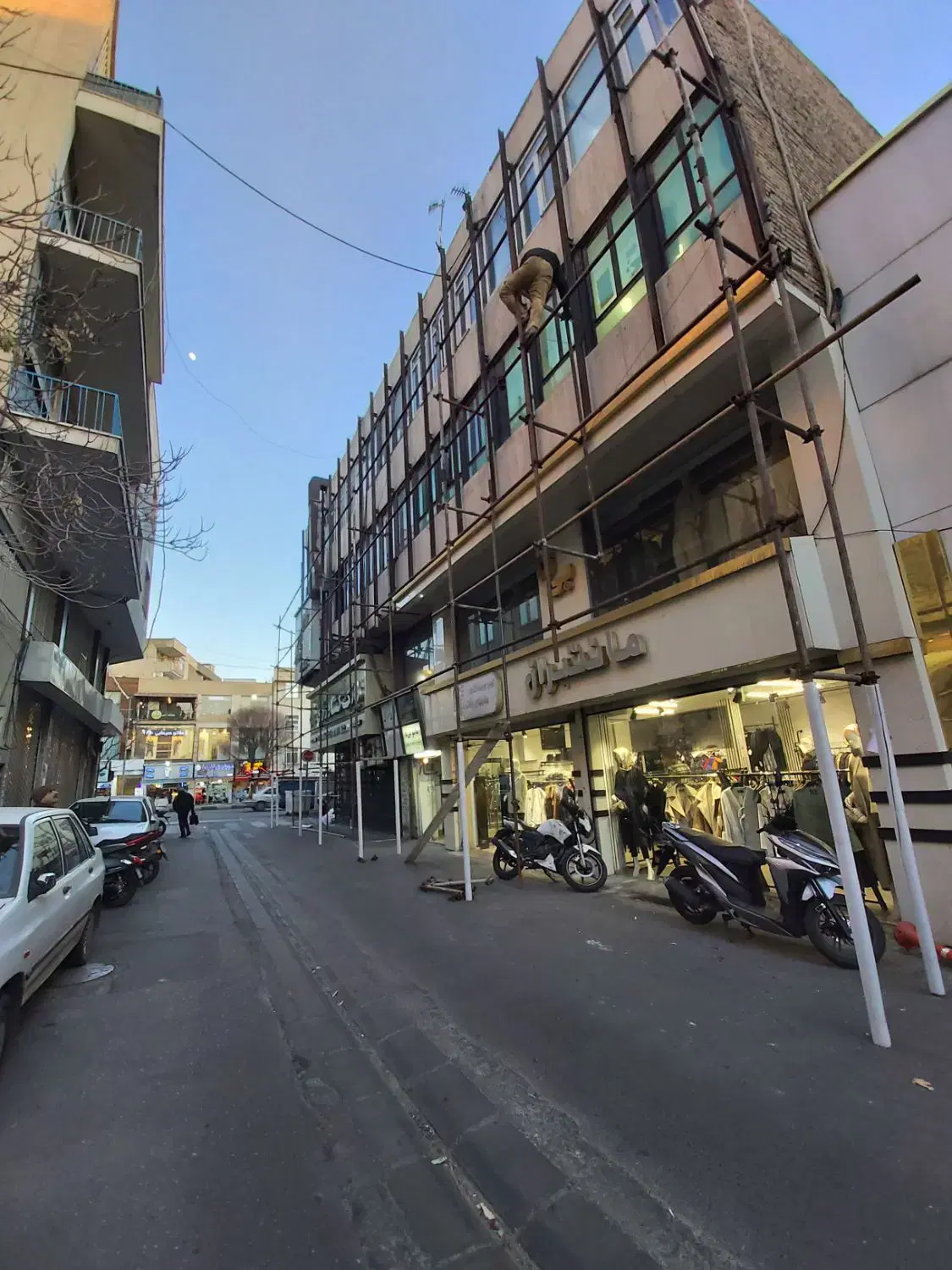 داربست فلزی جنوب در پیروزی - تصویر 3