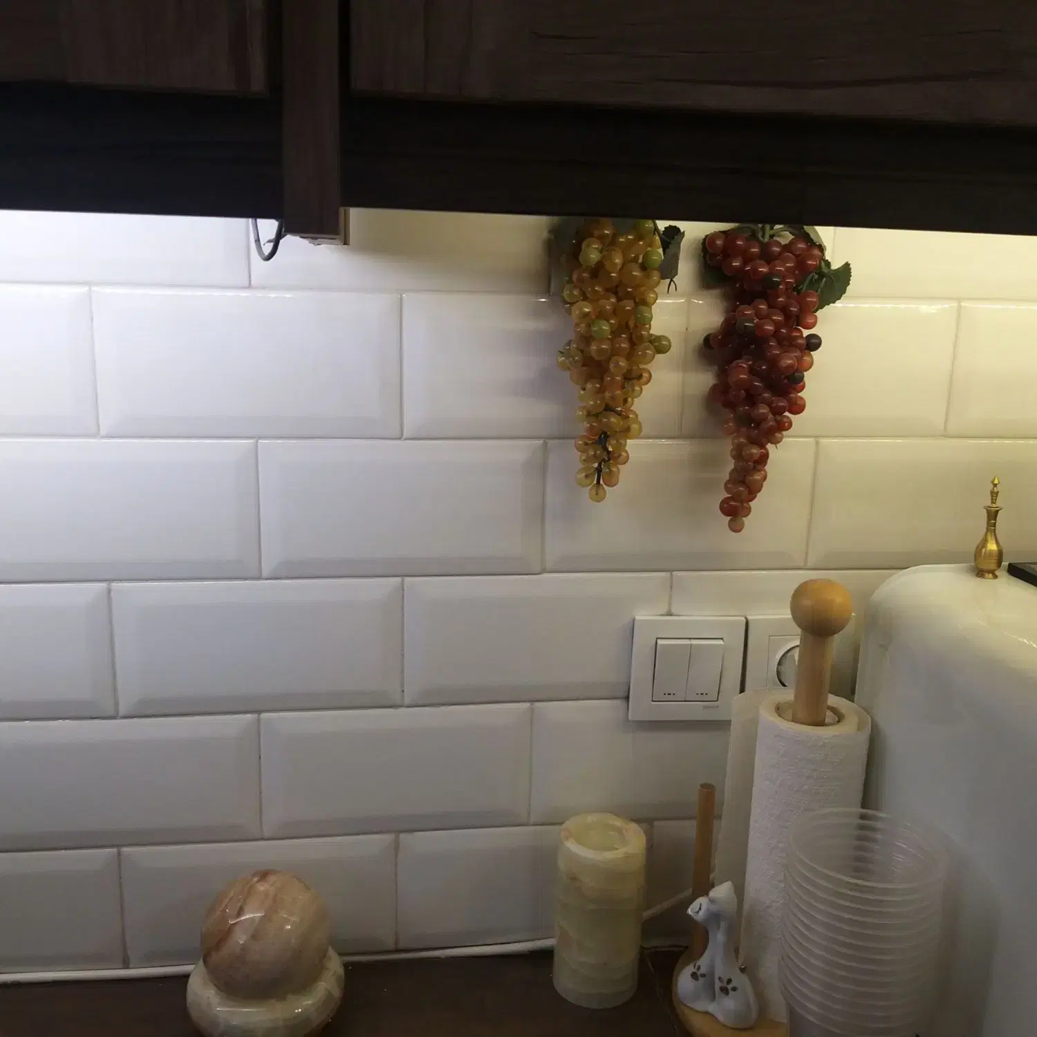 نصب و اجرای کاشی بین‌کابینتی در دردشت - تصویر 4