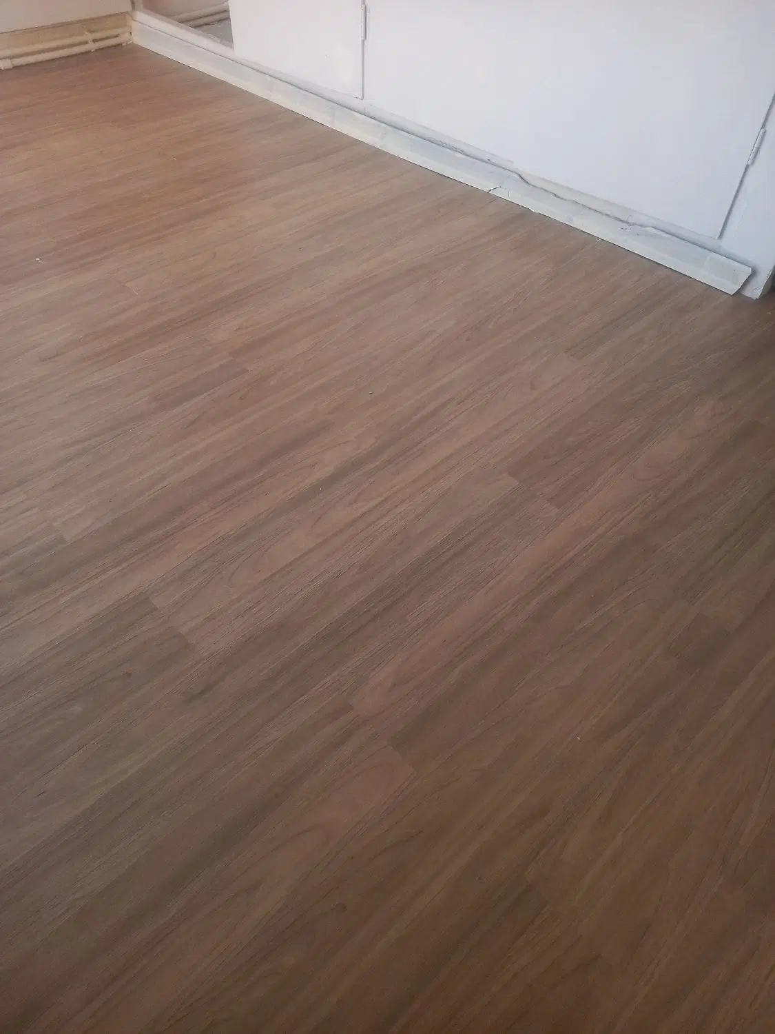 نصب و فروش کفپوش PVC در اباذر - تصویر 3