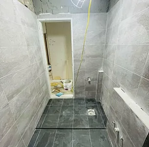 کاشی‌کاری، سرامیک‌کاری، سنگ‌کاری و گچ‌کاری در اختیاریه