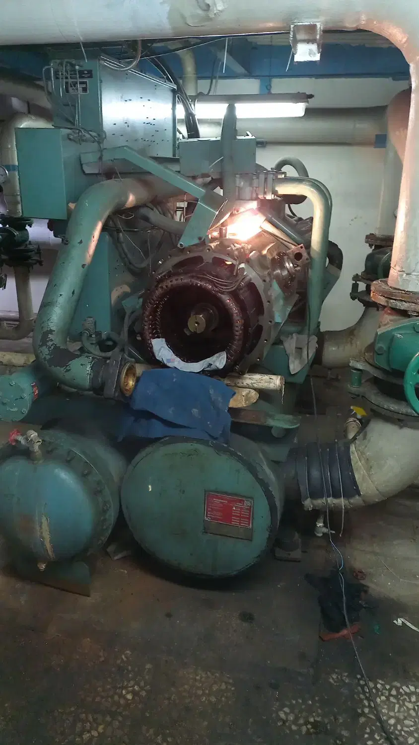 تعمیر و نگهداری موتورخانه و استخر در طرشت - تصویر 4