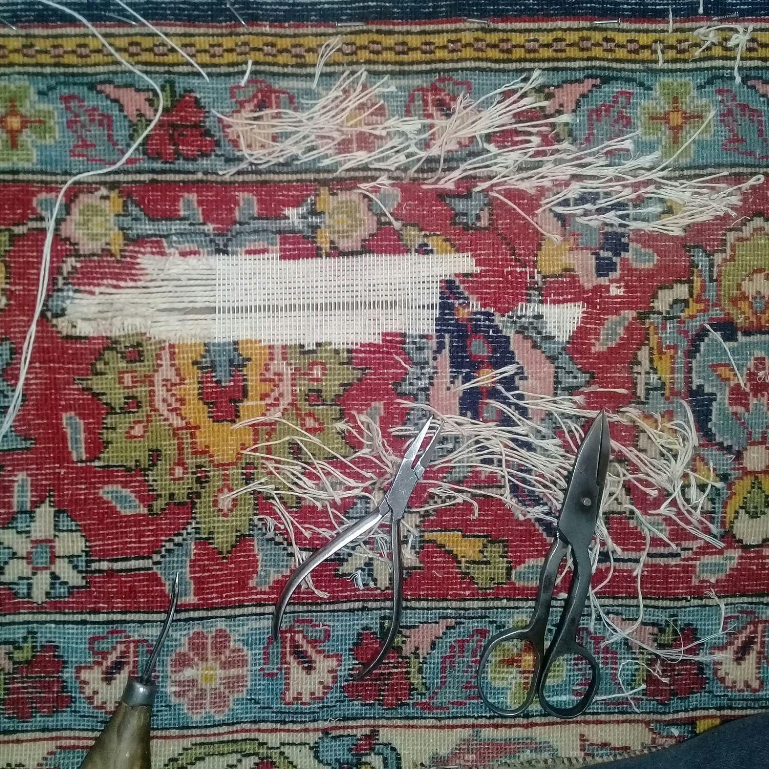 رفوگری و مرمت فرش دستباف در بازار - تصویر 2