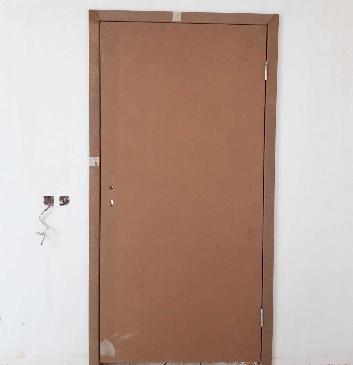 نصب درب چوبی در نیروی هوایی - تصویر 4