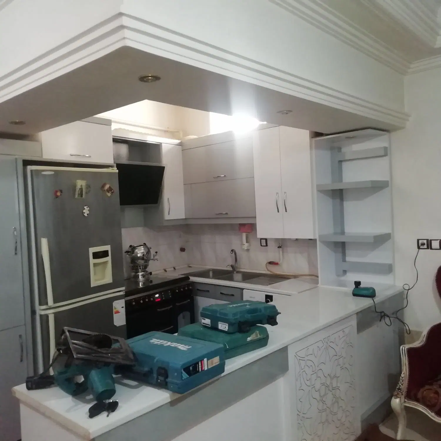 تعمیر و تغییر کابینت و کمد - تصویر 2