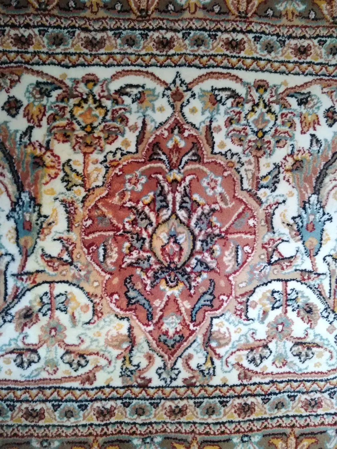 رفوگری و تعمیر فرش دستباف و ماشینی - تصویر 4