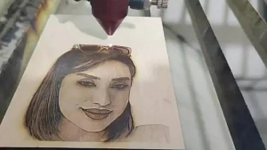 برش و حکاکی لیزری