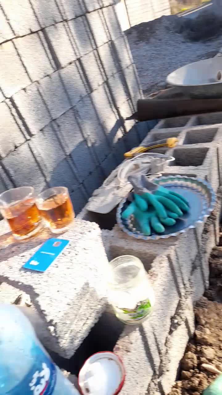 اکیپ بنایی و سفت‌کاری در یخسازی