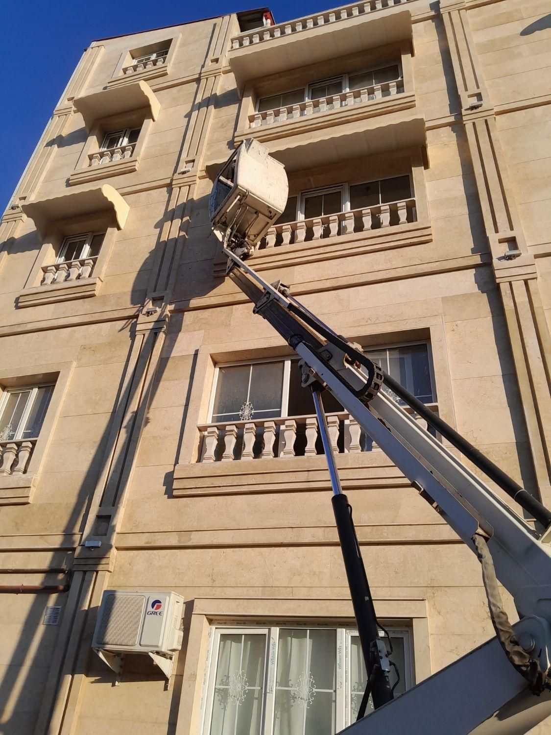 نانوکاری و آب‌بندی نما در دیلمان