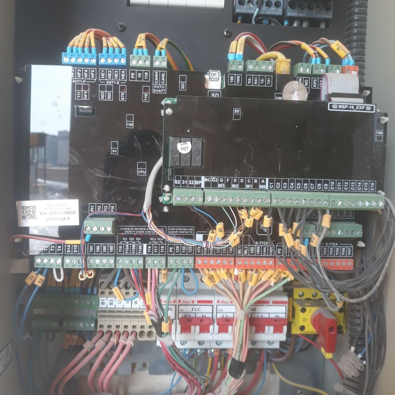 آسانسور شقایق گستر - تصویر 3