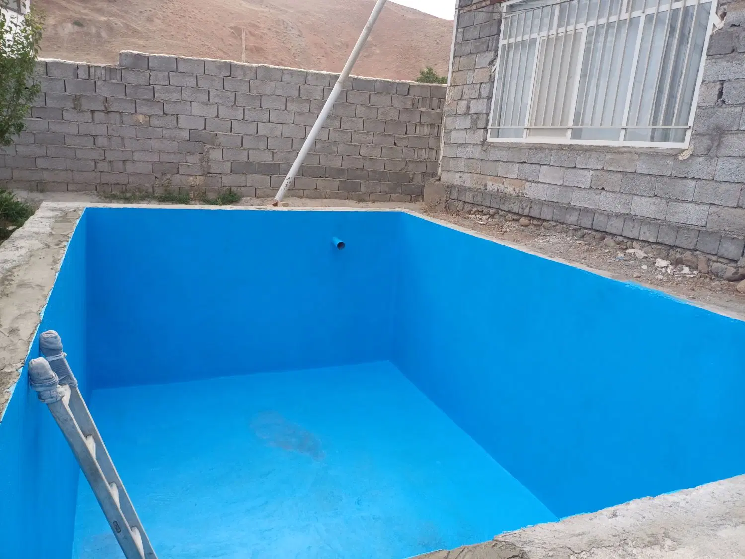 بنایی، استخر و چاه‌کنی