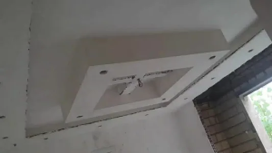گچ‌کاری و گچ‌بری معلم