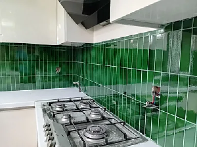 کاشی‌کار و سرامیک‌کار