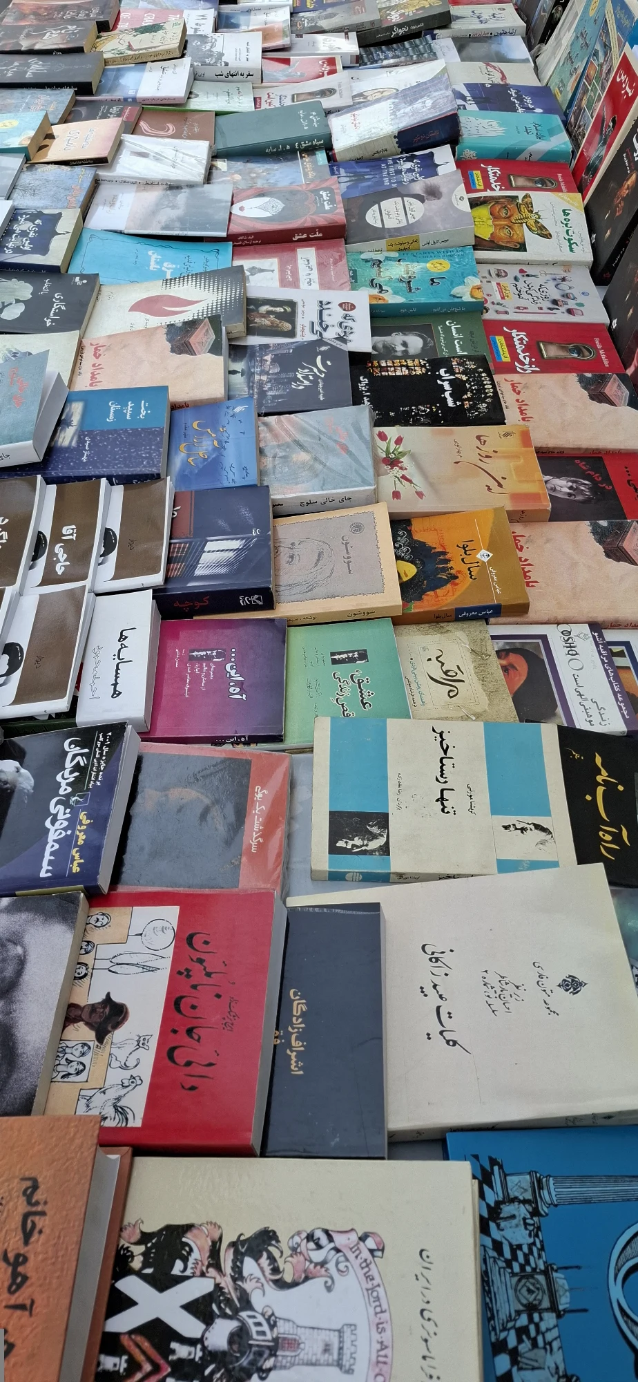 کتاب فروشی ظهیر - تصویر 4