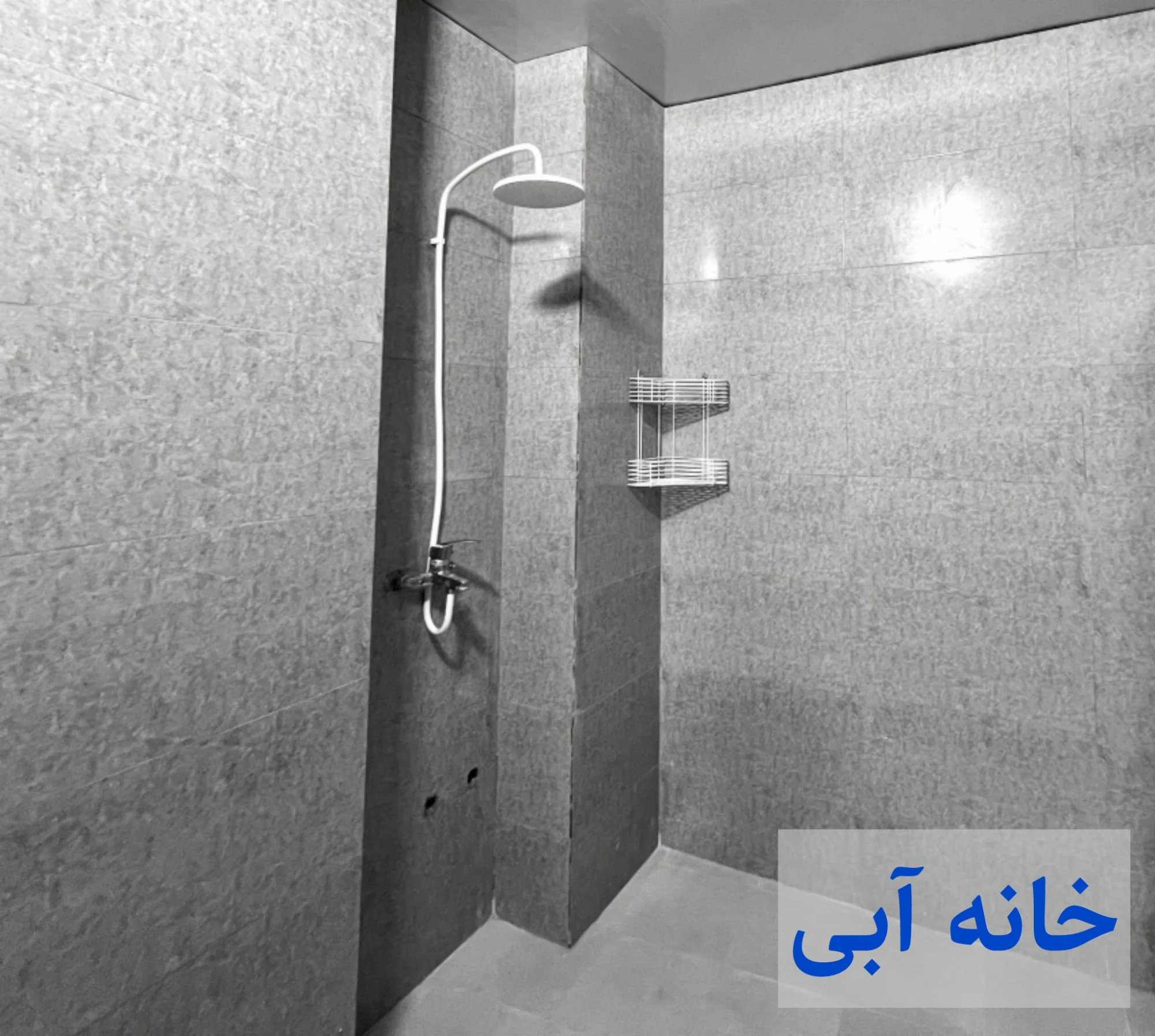 خوابگاه دخترانه خانه آبی - تصویر 4