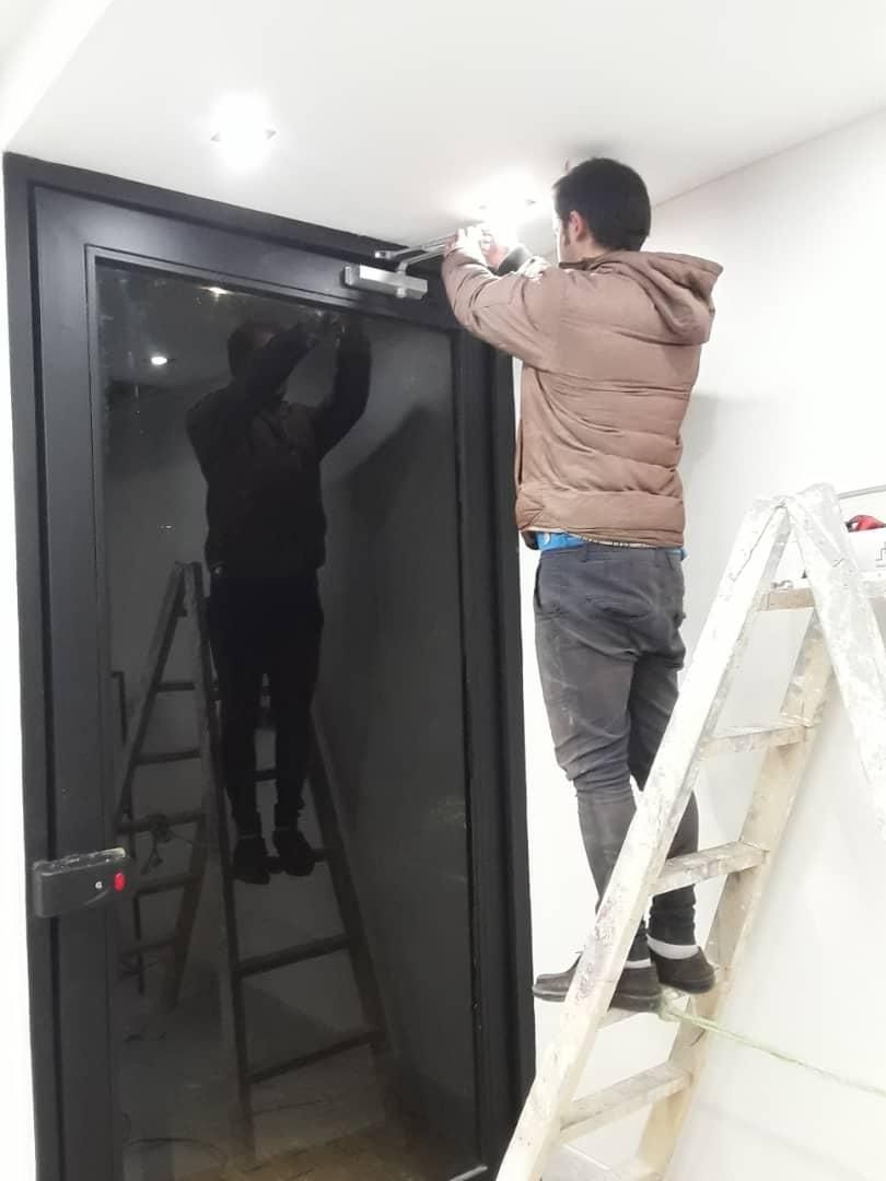 نصب آرامبند و جک درب - تصویر 3