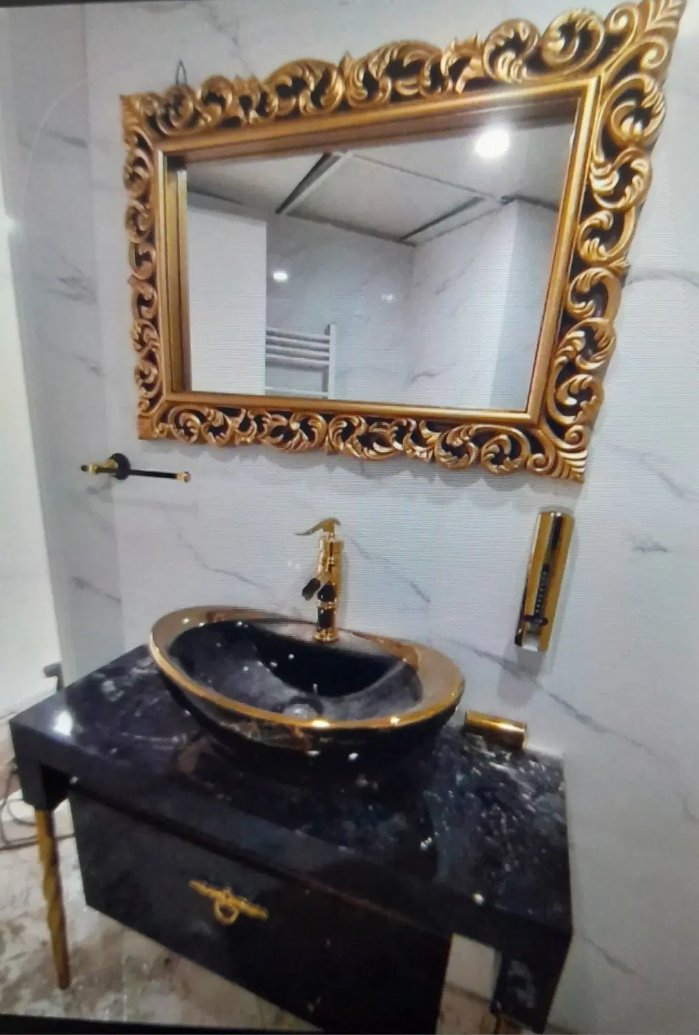 لوله‌کشی و تأسیسات در بهارستان - تصویر 10