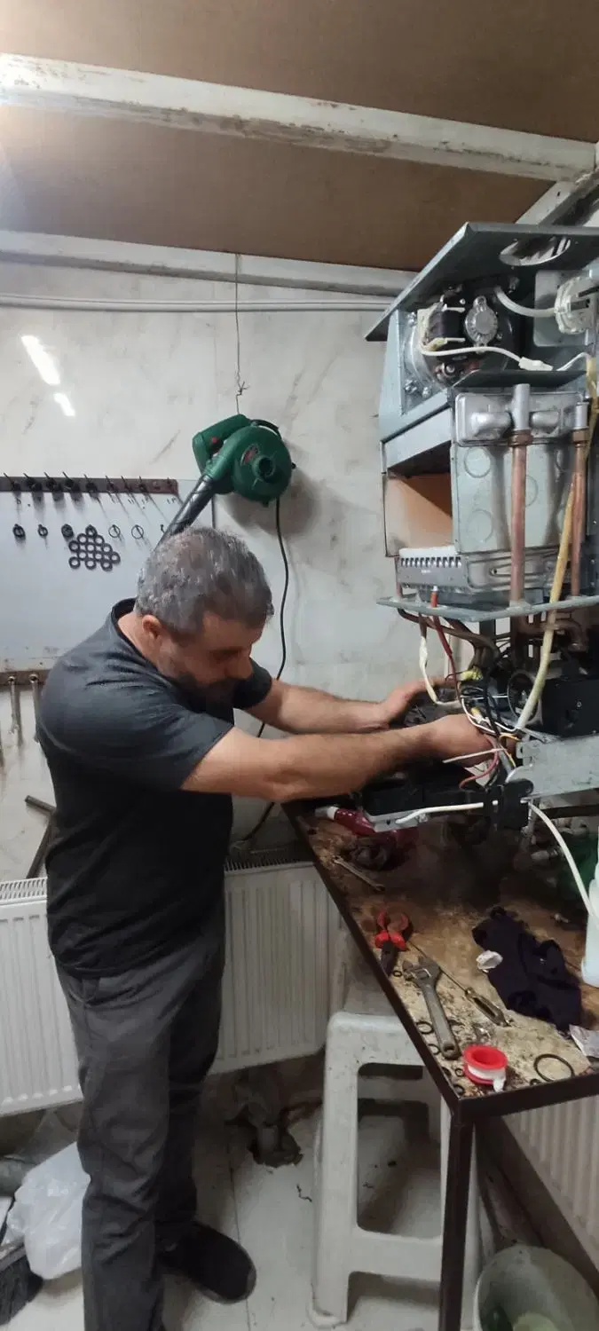 تعمیرات پکیج و لوله‌کشی در پونک - تصویر 2