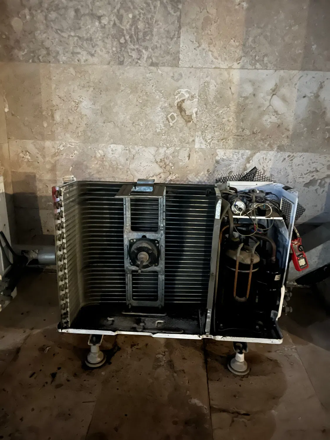 سرویس و تعمیر کولر گازی در فردوس